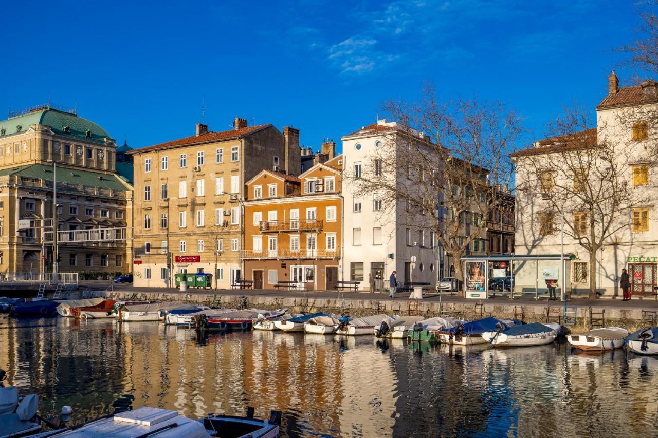 Number 1 Apartments Rijeka Bagian luar foto